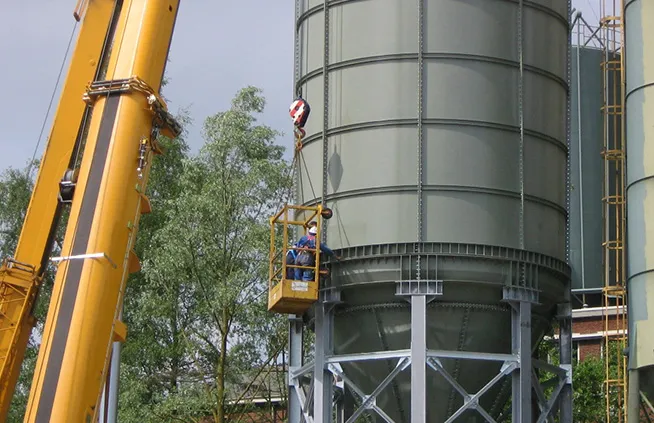 Installazione-Silos-verticale-a-pannelli